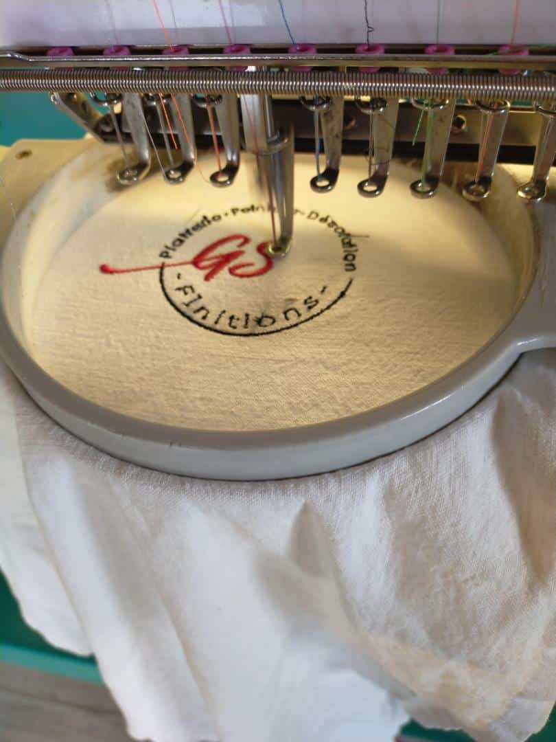 broderie logo